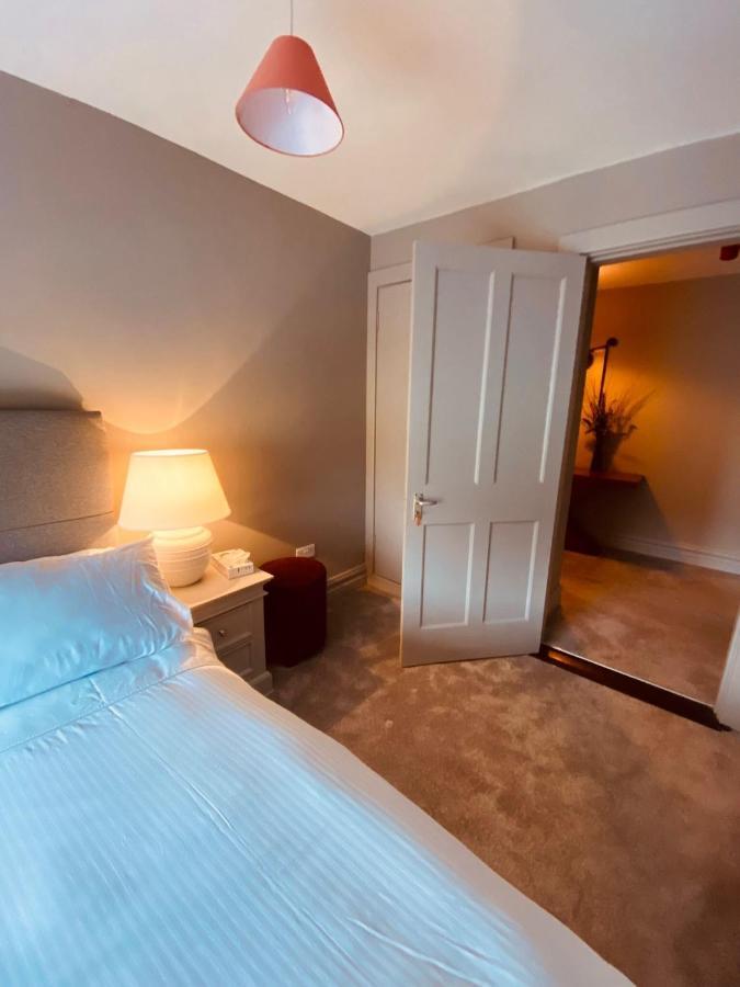 3 Bedroom Luxury Apartment Main Street Cashel Tipperary Cashel (Tipperary) Exterior foto