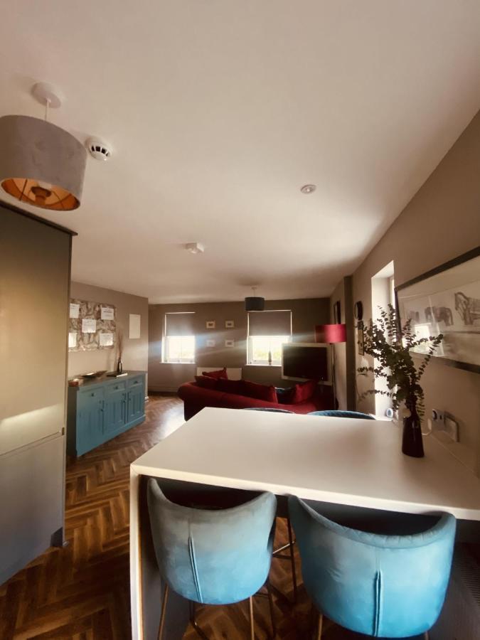 3 Bedroom Luxury Apartment Main Street Cashel Tipperary Cashel (Tipperary) Exterior foto
